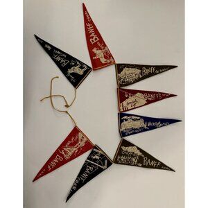 2 RARE Collectible String Vintage Banff Alberta Pennants Landmarks & Attractions